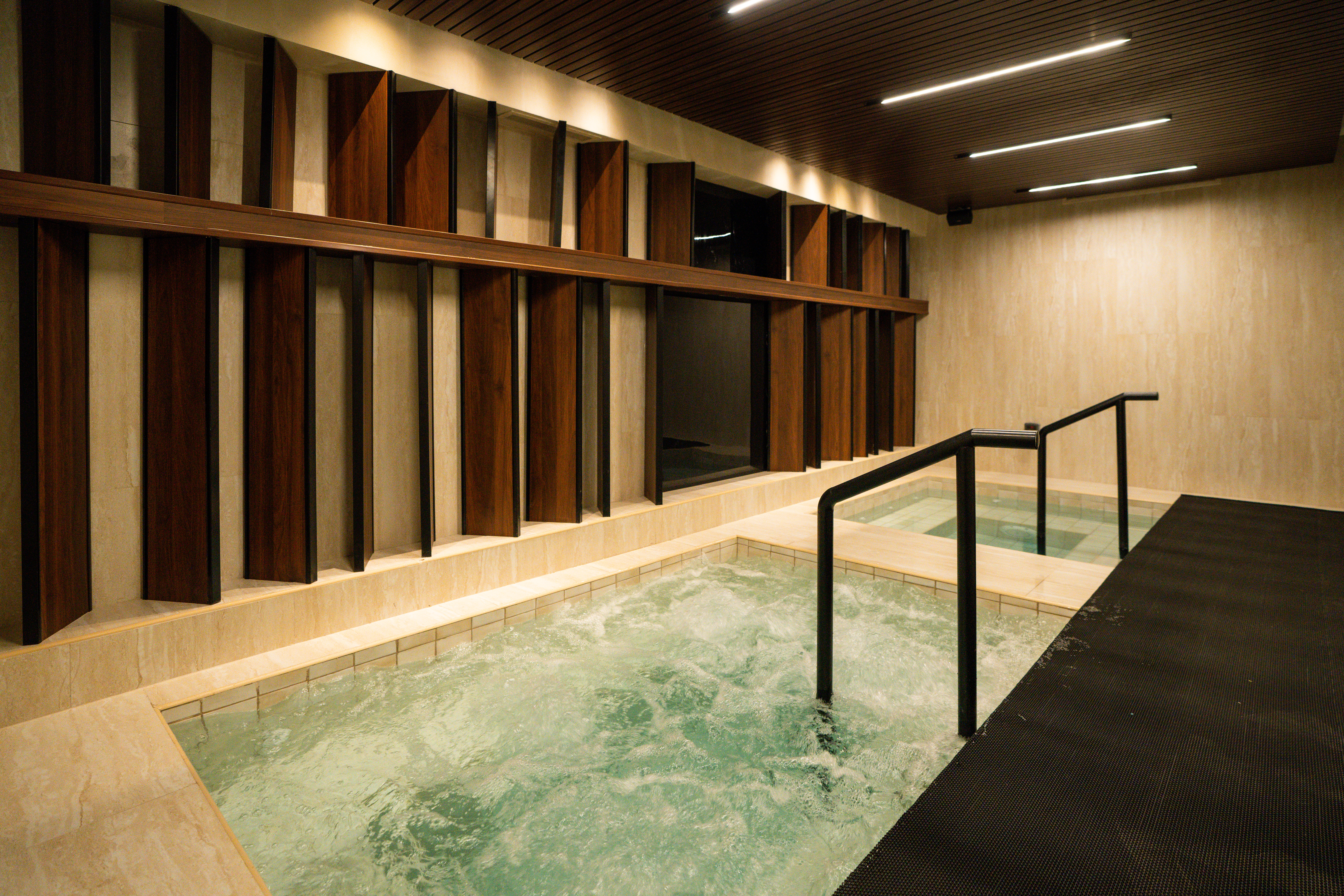 Him Spa
